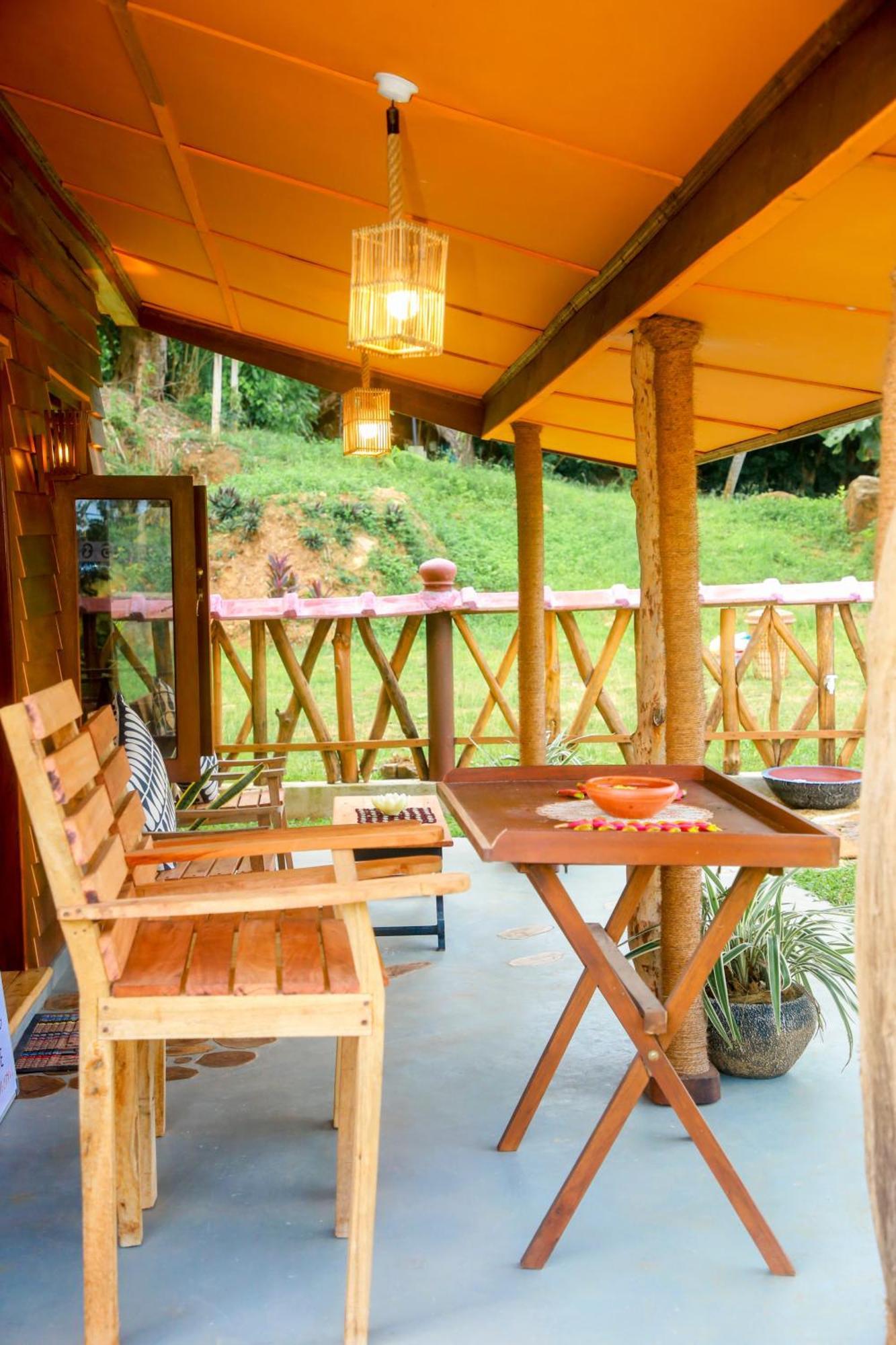 Villa Blue Ocean Tree House Hiriketiya Dikwella Sur Exterior foto