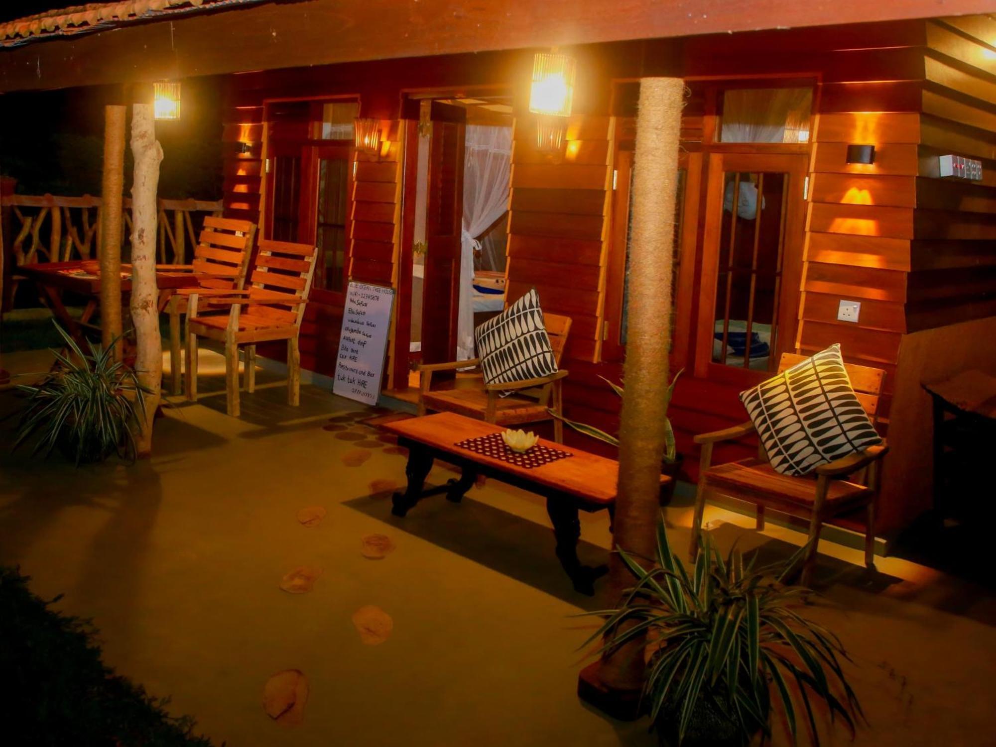 Villa Blue Ocean Tree House Hiriketiya Dikwella Sur Exterior foto
